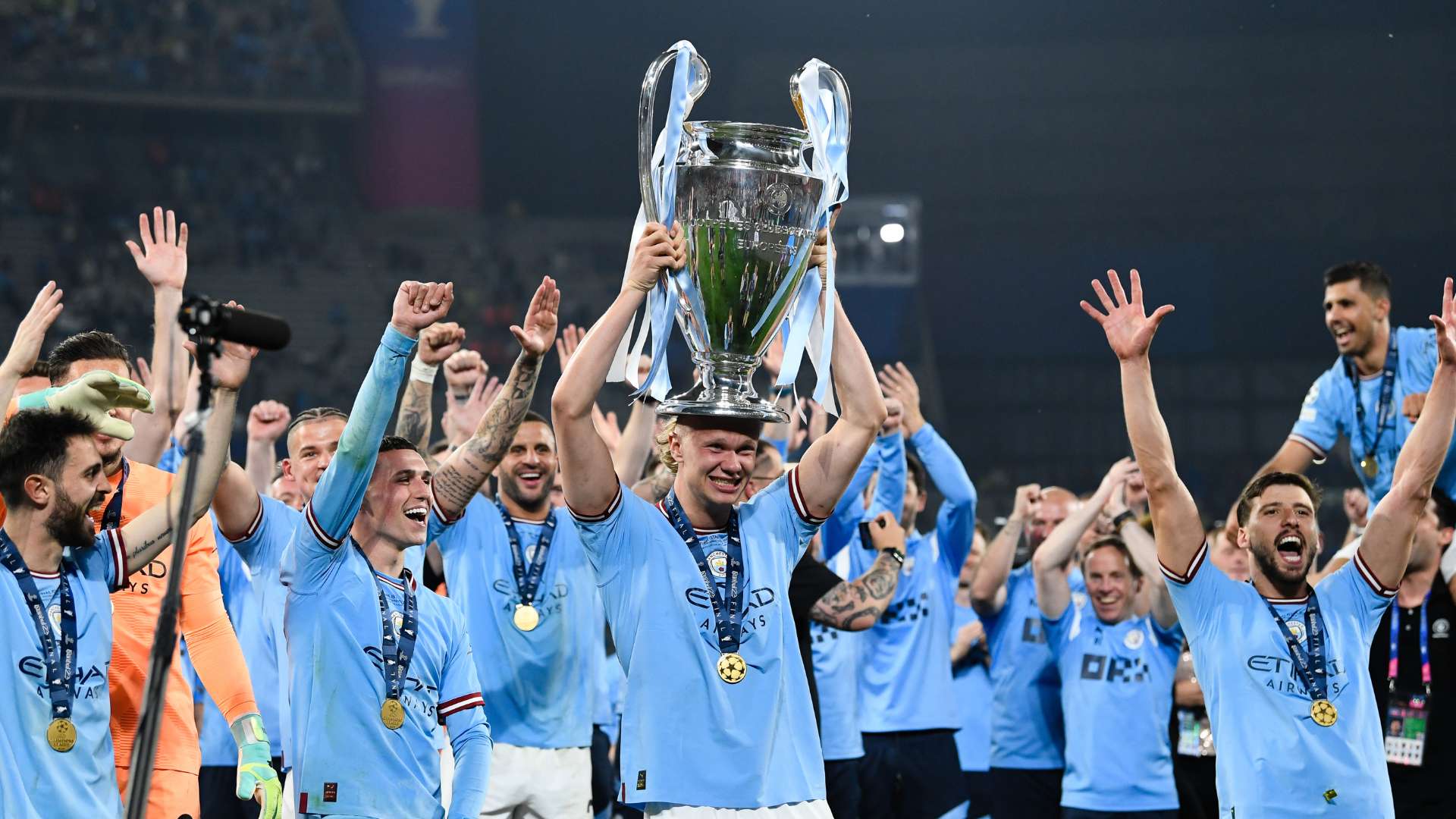 拥有丰富的 拥有丰富的